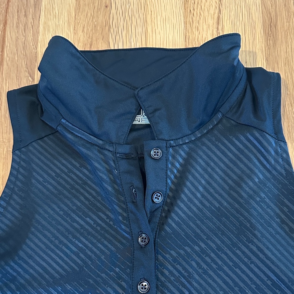 *last chance* Under Armour | Women’s Sleeveless Black Polo Top - Picture 10 of 16